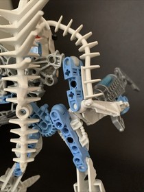 LEGO Bionicle 8905 Piraka Thok (No Zamors)