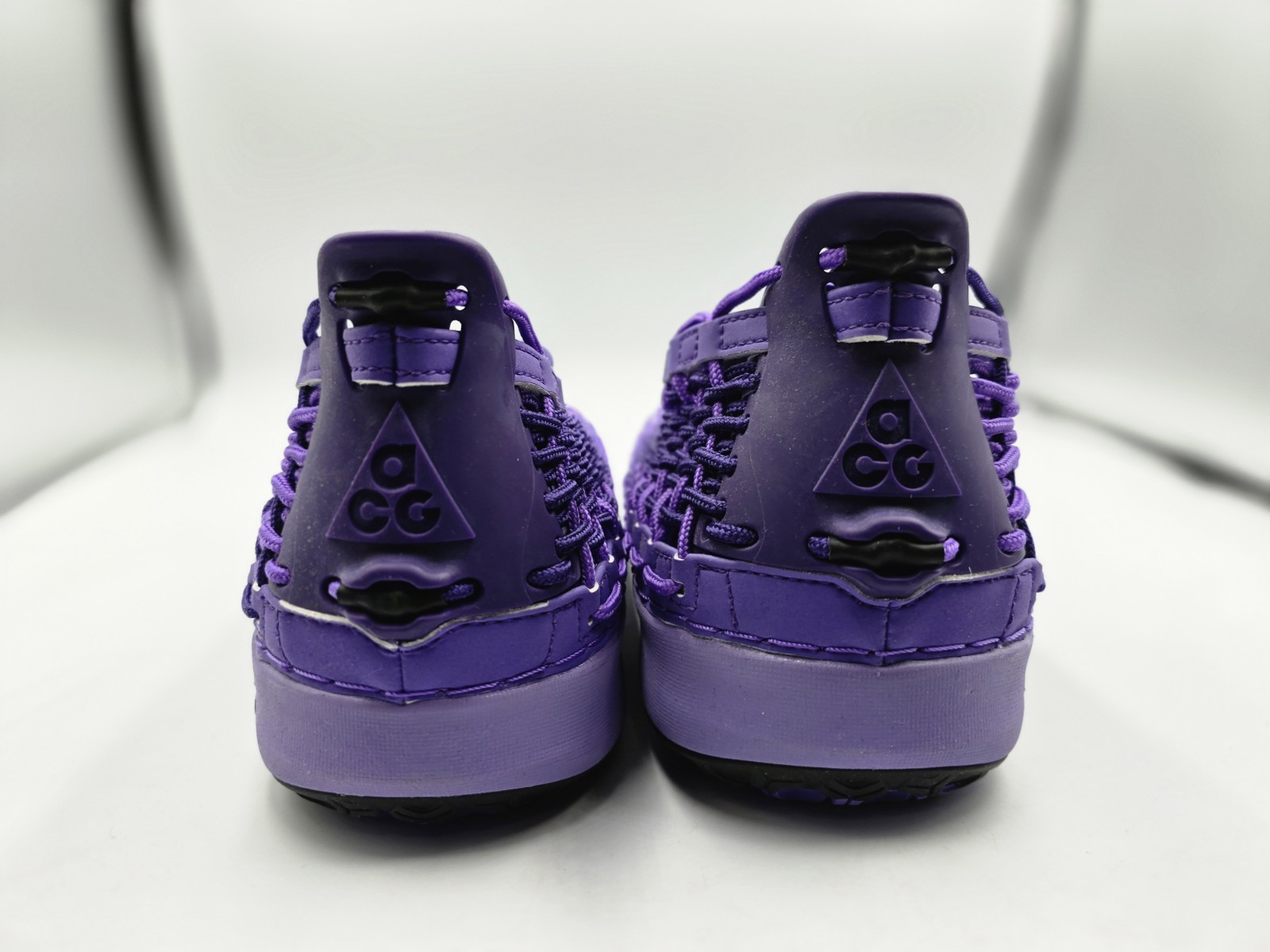 Nike ACG Watercat + Court Purple Size 10 CZ0931-500 NWOB Rare Size & Color-way