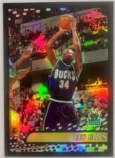Ray Allen 2001-02 Topps Chrome Black Refractor /50 Extremely Rare Bucks