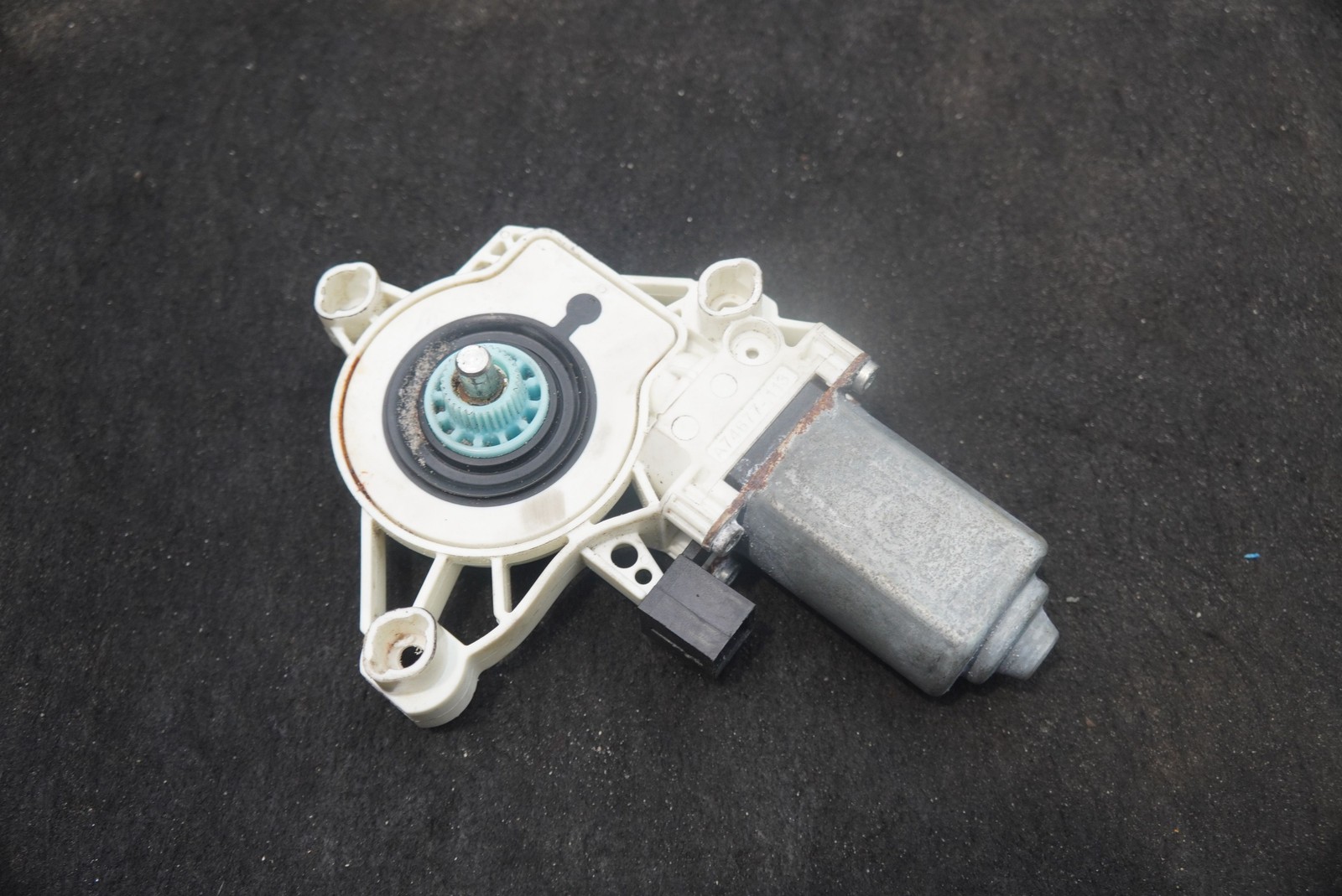 Right Door Window Regulator Motor Drive 4K0959801 OEM Lamborghini Urus 2018-24