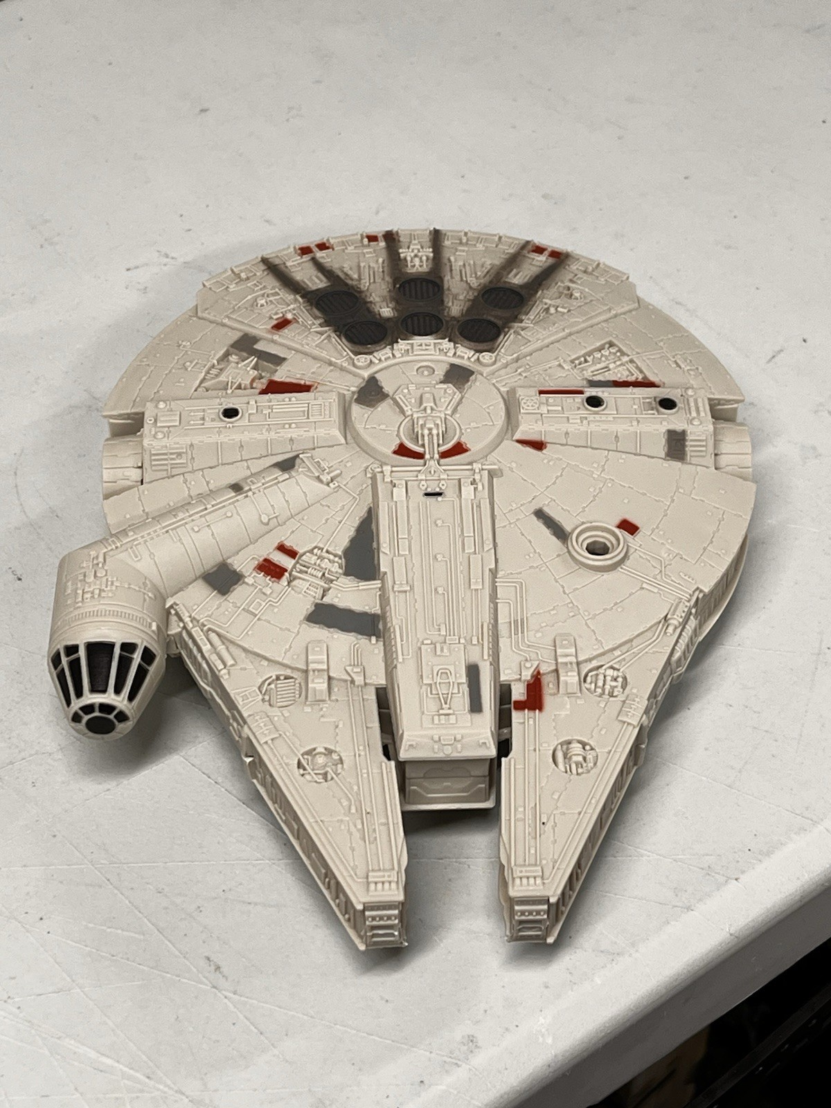 Star Wars Millenium Falcon The Force Awakens Plastic Ship Ha