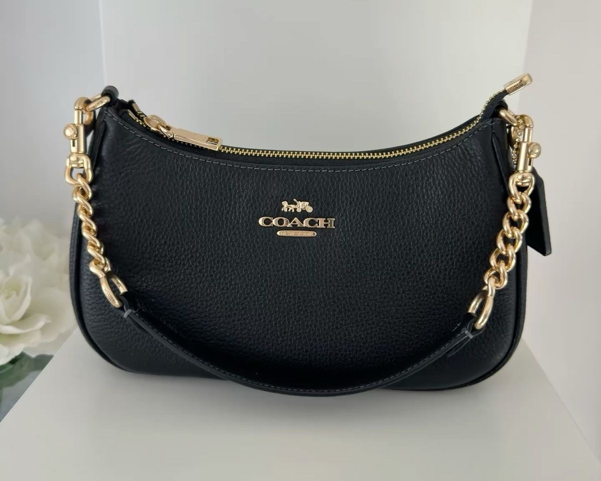 Coach Shoulder Bag Black Pebbled Zip Gold Chain Detachable Strap