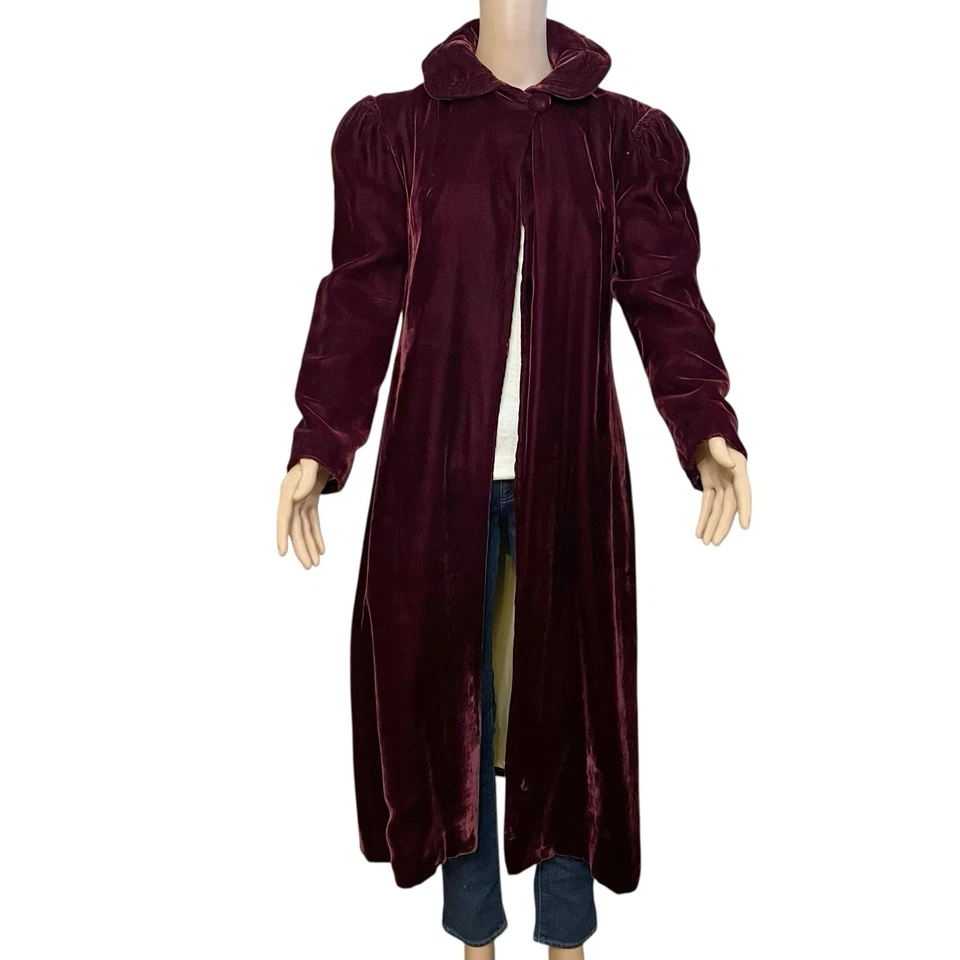 20s 30s VTG Velvet Opera Coat Small/4 Red Long Victorian Holiday Party AS IS - Image 2 of 4
