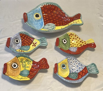 Vietri Fish Painted Italian Pottery Set Of 5 - Serving Or Wall Hanging