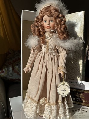 Vintage Alberon Collection Porcelain Doll ''Sophie'' 1996 Doll + COA & Box