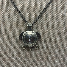 Sea Turtle Pendant With Three Clear Stones 24  Chain