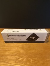 Guardianite Premium Refrigerator Door Lock with Built-in Keyed Lock  Black -New