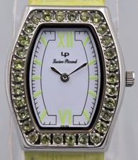 Reloj suizo para dama Lucien Piccard 27033GRN con bisel de cristal verde nuevo de stock todo original