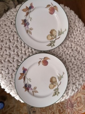 2 Vintage Royal Worcester Evesham Vale Fruit Design Salad Plates (England)