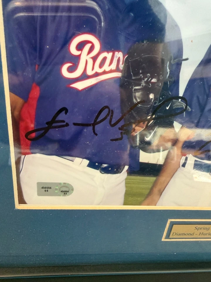 Texas Rangers Edinson Volquez Eric Hurley Thomas Diamond Firmado 8x10 Autografiado Foto 2 de 4