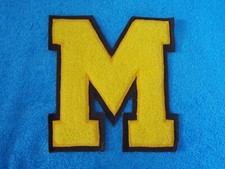 Nuevo 1975 San Francisco Mission High School "M" letra para chaqueta/suéter
