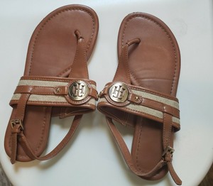 tommy hilfiger lychee sandal