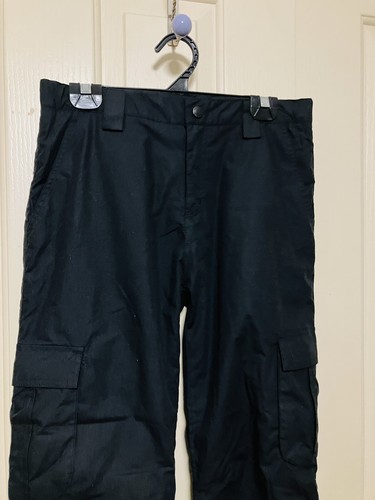 Mountain Warehouse Black Cargo Pants Trousers Youths Size 11-12 - Picture 4 of 9