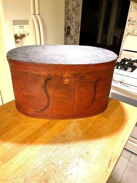 1800S LARGE BENTWOOD HAT BOX WITH LEATHERETTE TOP ORIGINAL RED