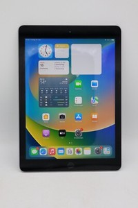 Apple iPad 5 2017 32GB Space Gray 9,7 Zoll Wi-Fi Displayschaden #5339