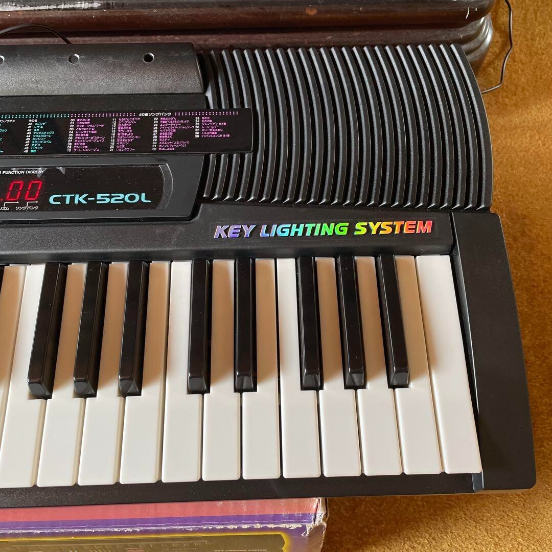 CASIO Electronic Keyboards Musical Instrument CTK-520L