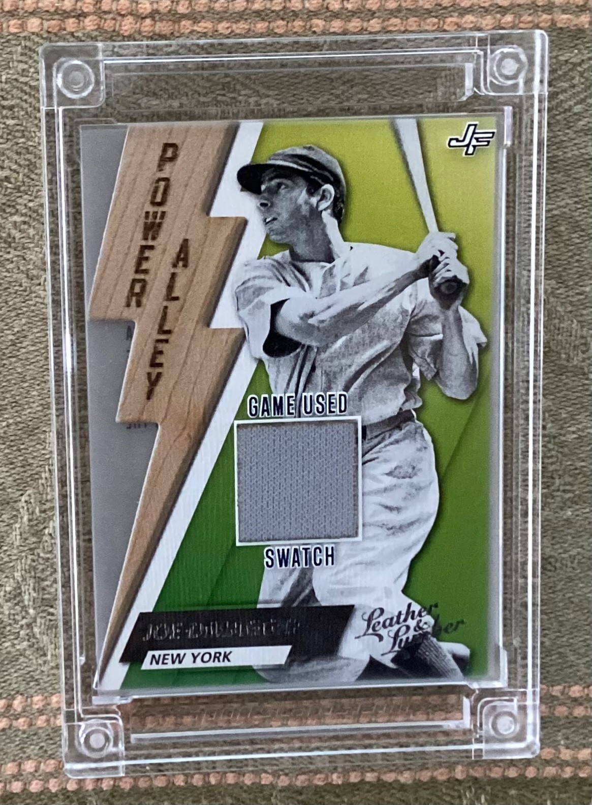 Joe DiMaggio 2022 -23 Jersey Fusion Baseball Game Used Jersey Swatch