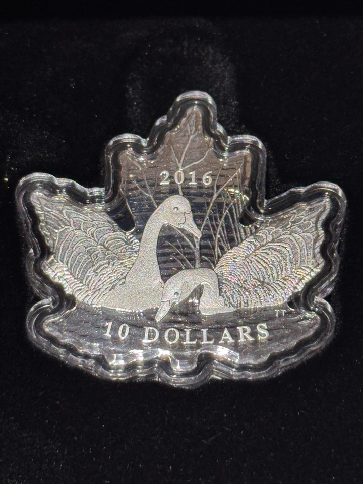 2016 Maple Leaf Silhouette Canada Geese $10 Pure Silver Proof Coin RCM - Image 2 of 2