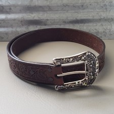 ARIAT A10006957 Embossed Leather Belt Size S New with Rhinestone Buckle Used