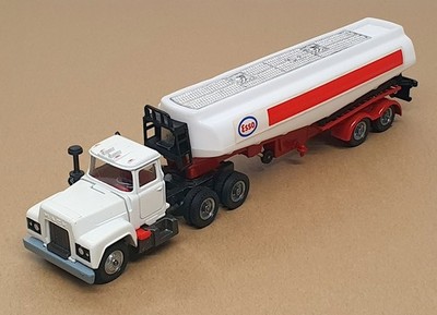 Corgi Original Diecast 1152 - Mack Truck Gloster Saro Artic Petrol