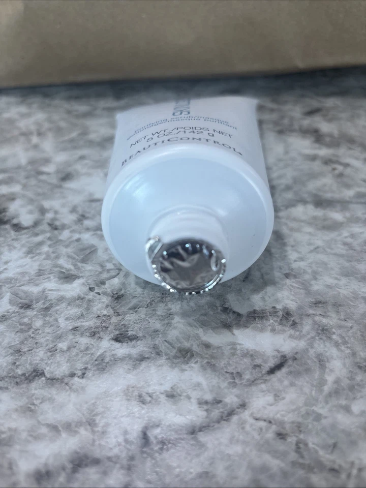 Skinlogics Clear Purifying Scrub/Mask 5 Oz/142 g Sealed - Image 3 of 3