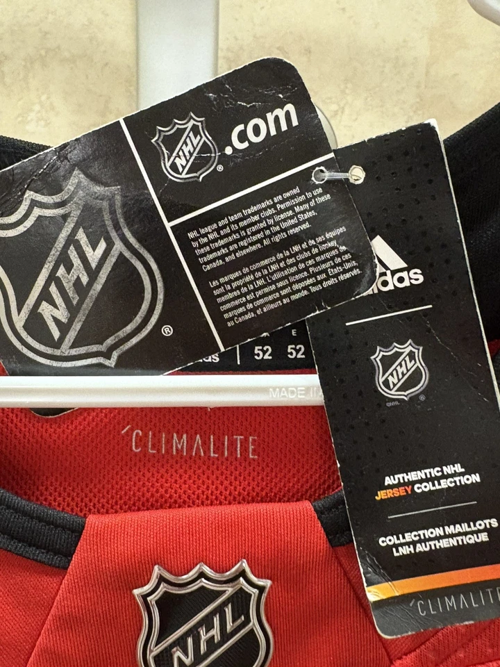 Camiseta Adidas Jaromir Jagr Calgary Flames con etiquetas talla 52 Foto 3 de 4