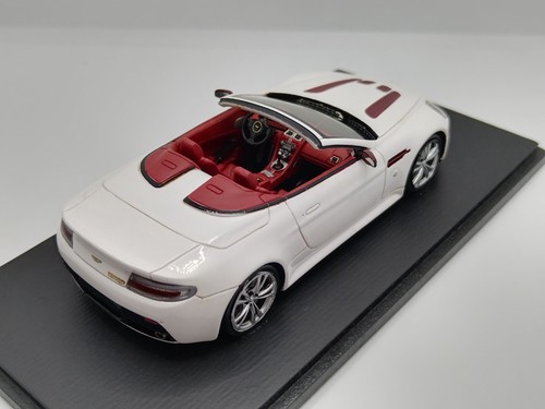 Spark 1/43 Aston Martin V12 Vantage Roadster 2012. Very Rare! - Picture 12 of 24