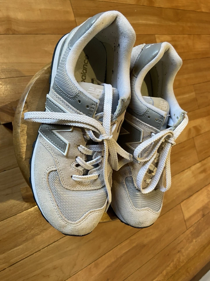 New Balance 574, photo 2 of 5