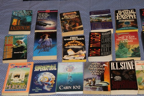 25 Book Vintage Sci-Fi Paperback Auction Lot... LOT #6 - Picture 2 of 3