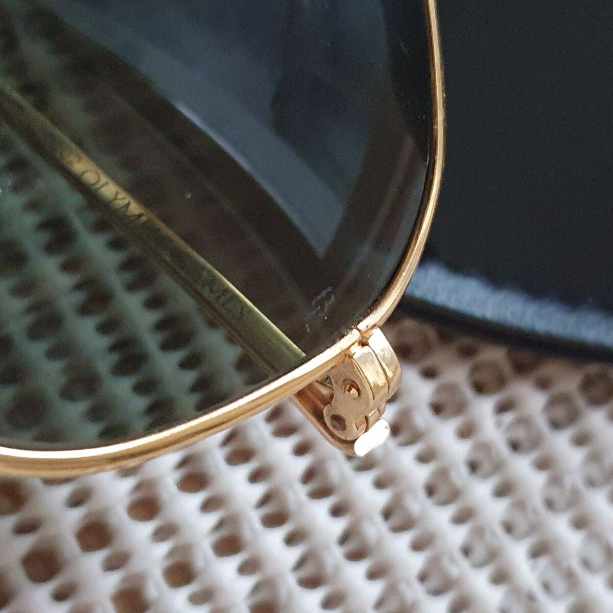 B&L Ray-Ban W1070 Explorer 1992 Olympics Limited Edition B&L Ray-Ban W1070 Explorer 1992 Olympics Limited Edition