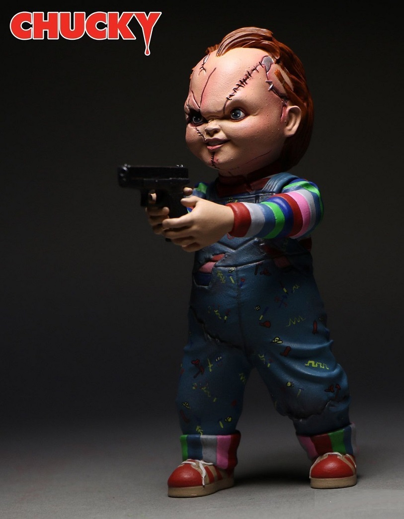 MEZCO製 CHUCKYフィギュア Amazon.com: Mezco Child's Play Chucky 5-Inch Action Figure