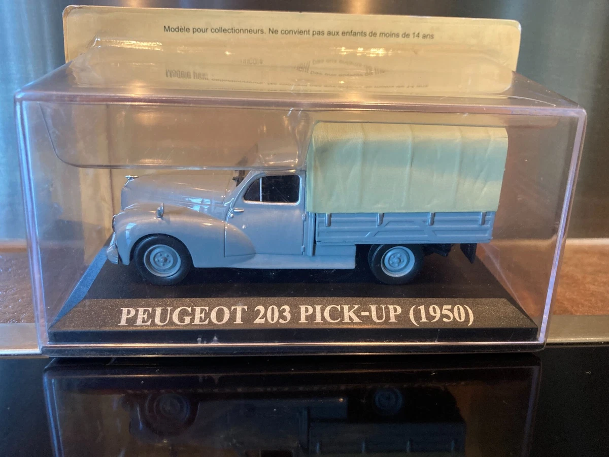 IXO DIORAMA 1/43 - Peugeot 504 Pick Up Maçonnerie Da Silva EUR 27,60