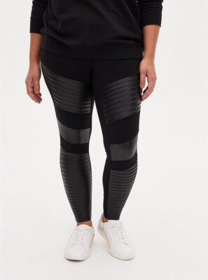 TORRID SZ 4 4X BLACK Mixed Media MOTO FAUX LEATHER PLATINUM FULL LENGTH LEGGING