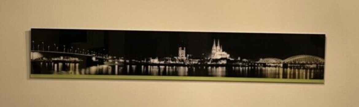 Bild 1 von 12