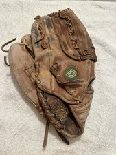 Dudley D-2001 Lefthanded Softball Glove Top Grain Cowhide