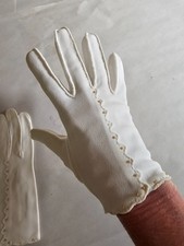 Vintage Van Raalte Cream/White Gloves Wrist Length Hand Sewn