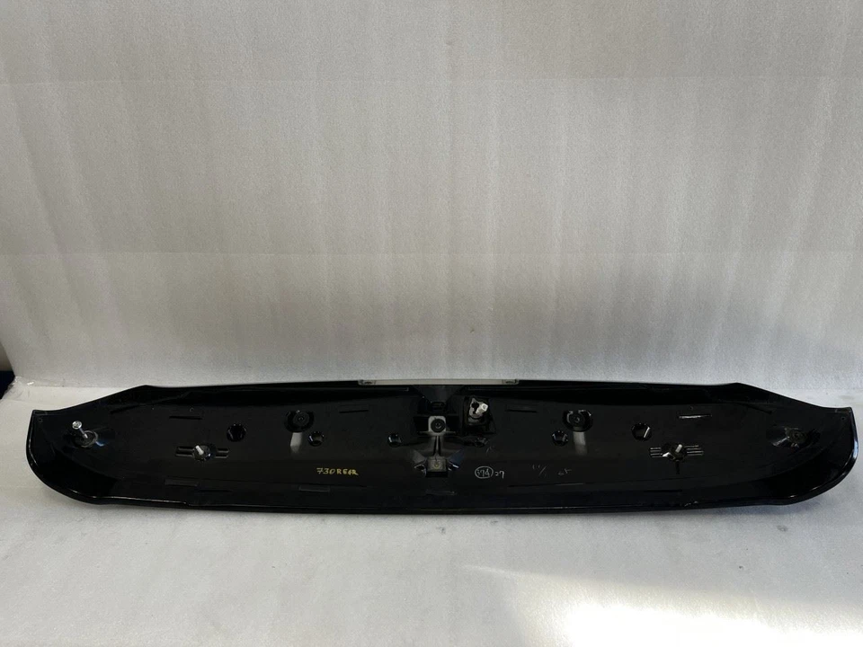 2005 LEXUS RX330 TRUNK HATCH LIFTGATE SPOILER — 第 3/4 张图片