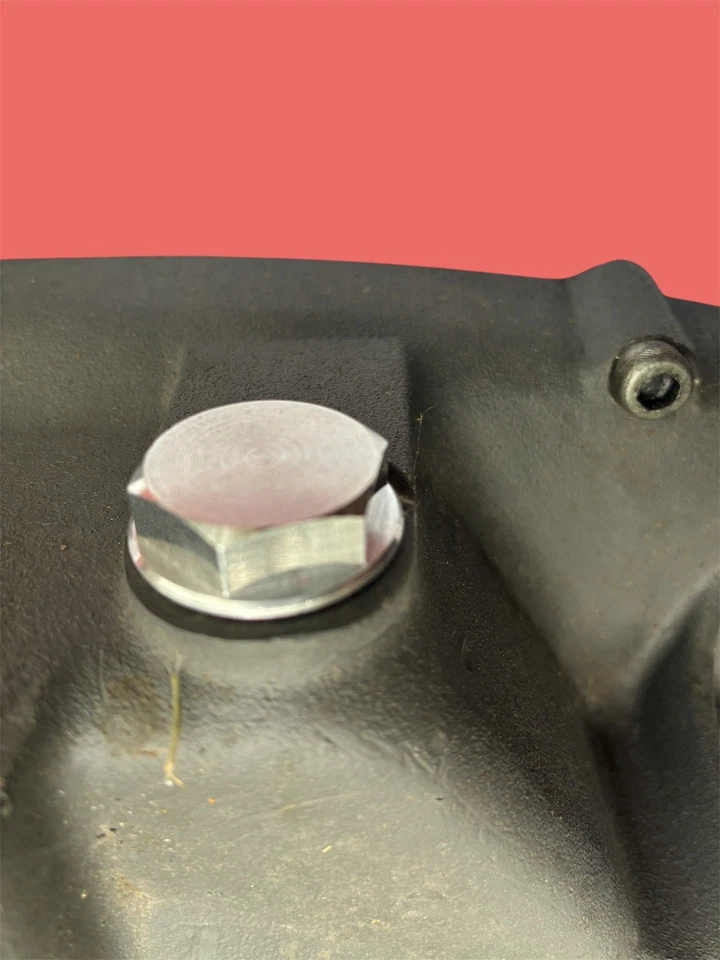 Cubierta de embrague Maico 250 - 490 tapón de llenado de aceite de aluminio MC GP AW GS Magnum ¡Mega NUEVO! Foto 4 de 4