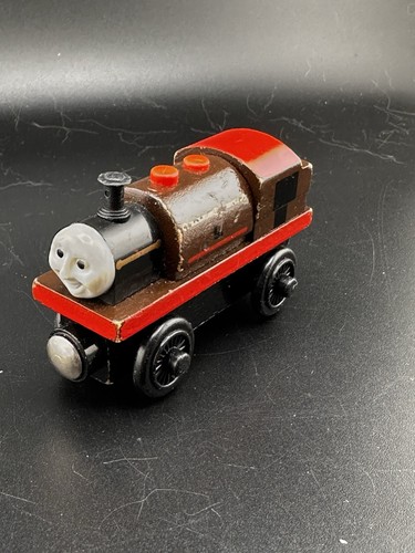 Thomas Wooden Railway Vtg 2001 Bertram Train Engine Learning Curve Old Warrior - Picture 7 of 11