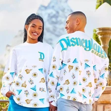 Disneyland Resort Icon Spirit Jersey Size L NWT