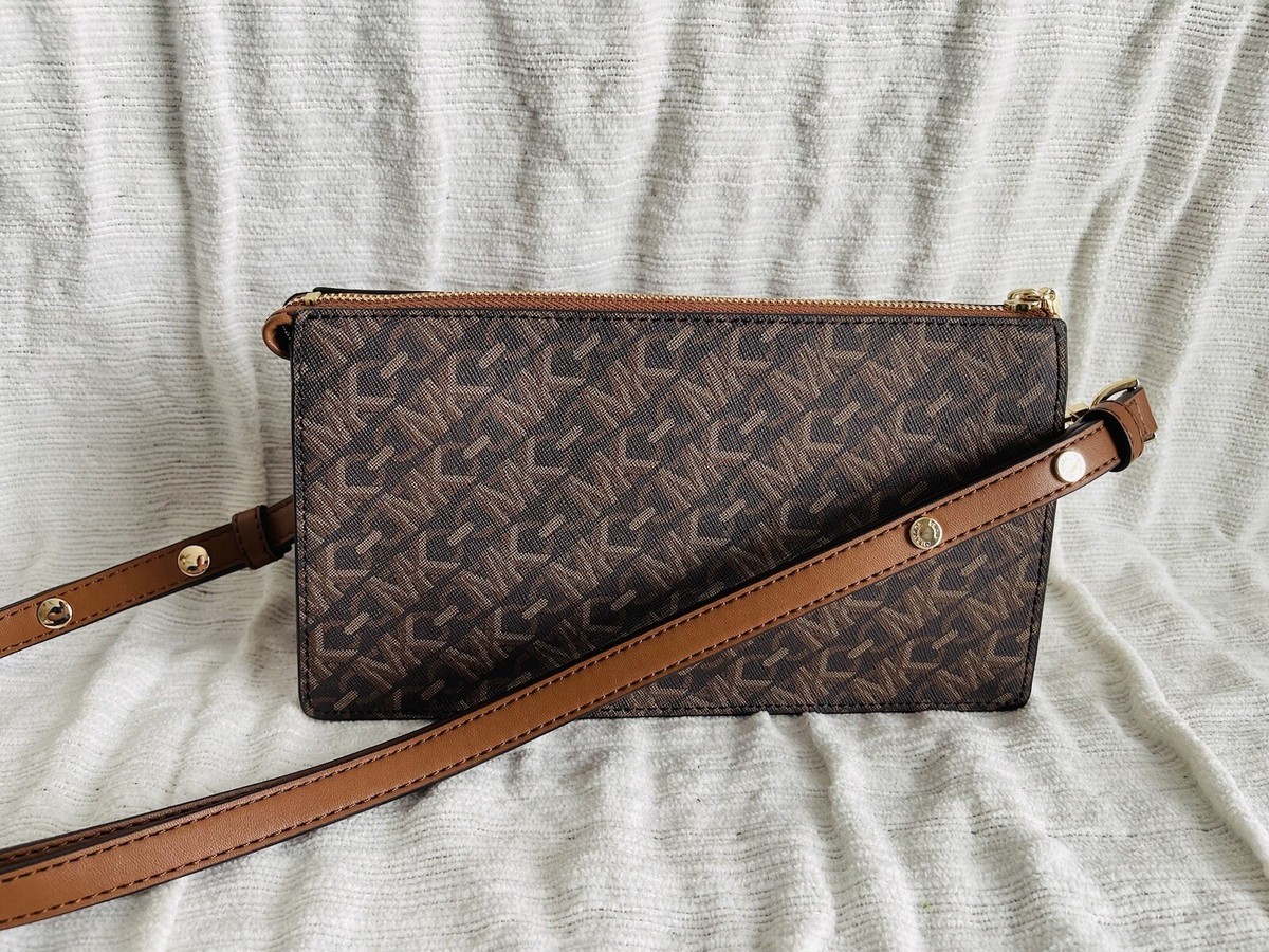 ☆m.kページです☆ NWT Michael Kors Empire Large Signature Logo Convertible Crossbody