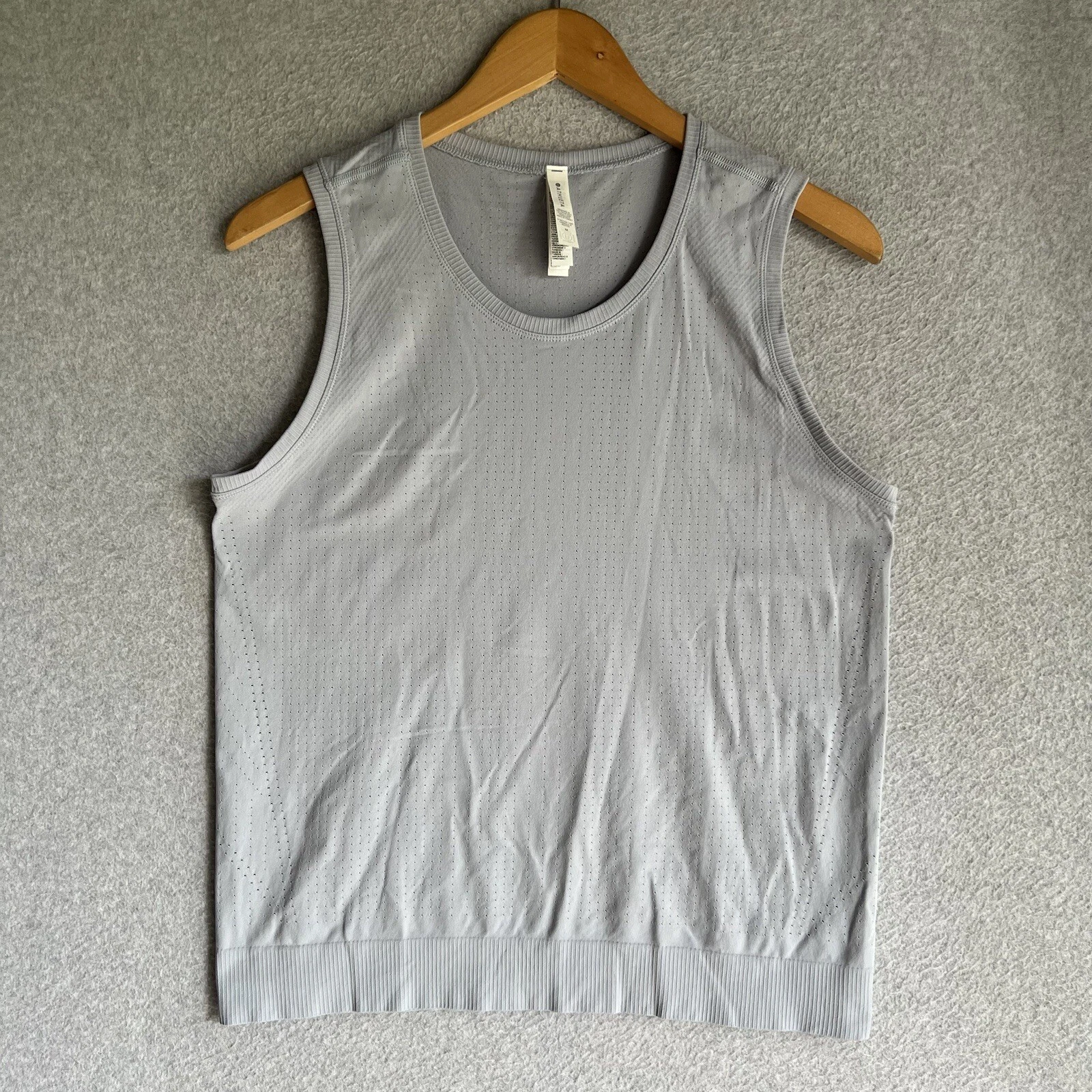 athleta sleeveless pullover athletic tank shirt