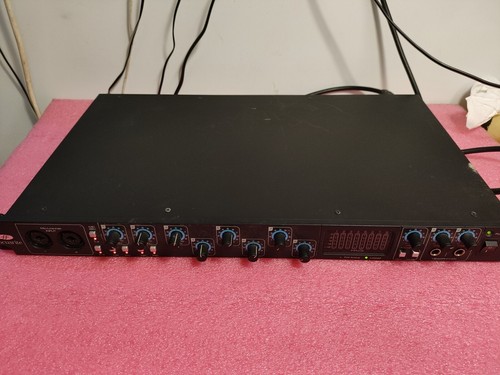 Focusrite Saffire Pro 40 audio interface - Picture 2 of 12