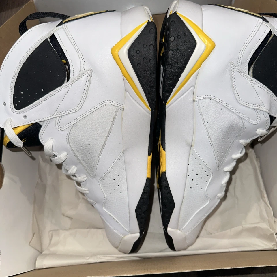 Talla 13 - Air Jordan 7 Retro Blanco Maíz Universitario W Foto 3 de 4