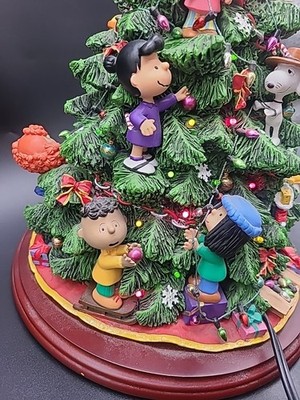 Danbury mint社製　peanuts スヌーピー クリスマス　ツリー Danbury Mint The Peanuts Christmas Tree Lights Up Charlie Brown
