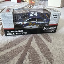 Chase Elliott 24 2017 "NAPA BRAKES" Hendricks CHEVY SS 1/64 By Lionel Racing