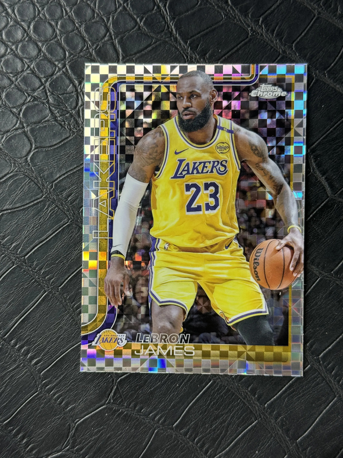 Lebron James 2025-26 Topps Chrome X-Fractor Refractor Lakers #127-85.25-9 KV89