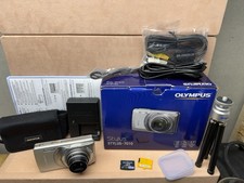 Olympus Stylus 7010 12mp Silver Digital Camera/2x Battery/Charger/Case/Mem Card