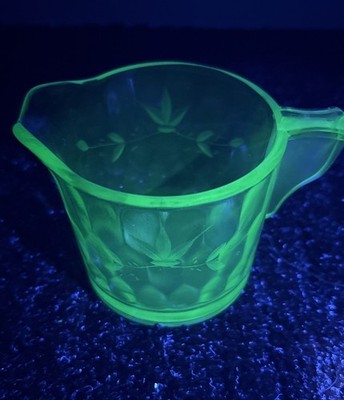 Jeanette Glass Green Uranium Depression Glass HEX OPTIC GREEN Creamer Glows