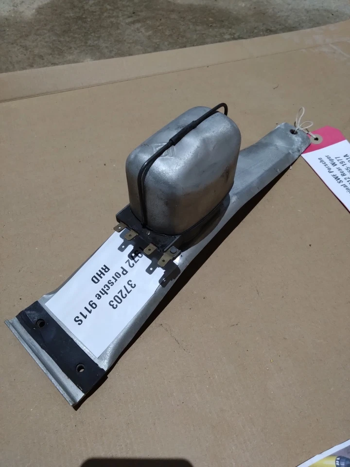 Original SWF Porsche 911 & 912 Rear Wiper Motor - 1968-1977 - Image 2 of 4